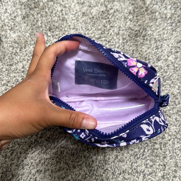 Vera Bradley Cometic Bags - Picture 4 of 4
